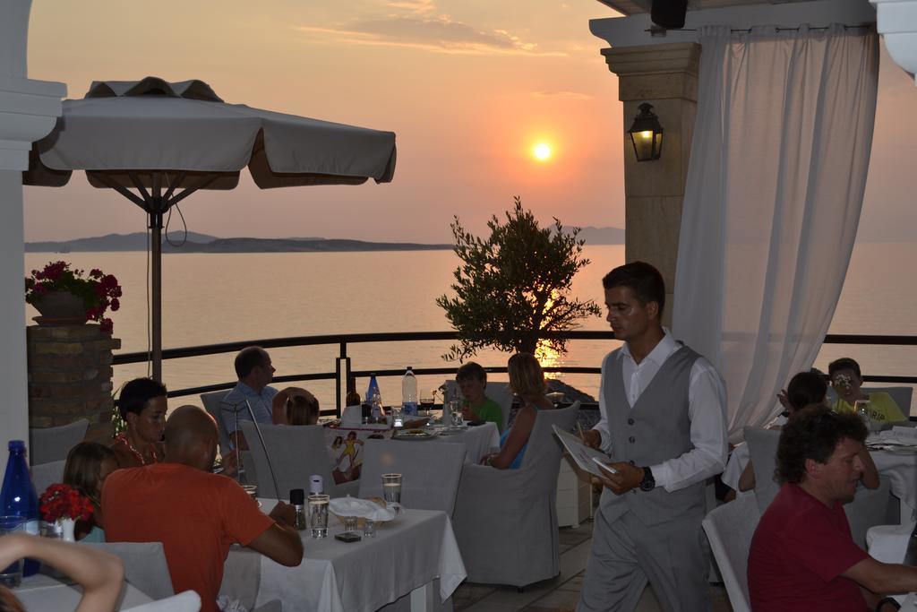 Delfino Blu Wellness Boutique Hotel Agios Stefanos Avliotes  Exteriör bild